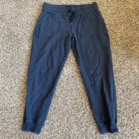 lululemon athletica Pants - Lululemon 28” Joggers